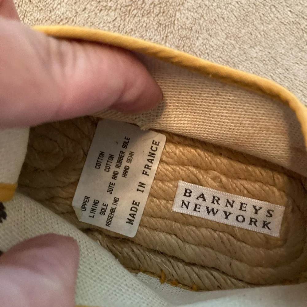 Barney’s New York girls Cousu Main espadrilles size 30 brand new
